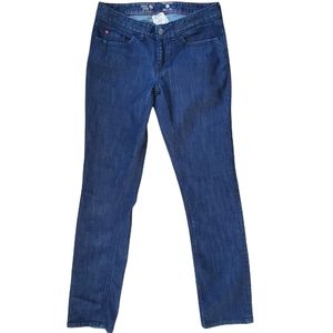 EUC Mountain Hardwear jeans size 4/32